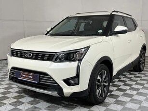 2022 Mahindra XUV 300 1.2T (W8)