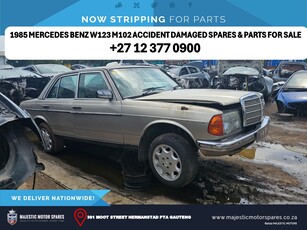 Mercedes W123 1985 accident damaged used spares for sale