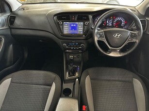 Used Hyundai i20 1.4 Fluid Auto for sale in Kwazulu Natal