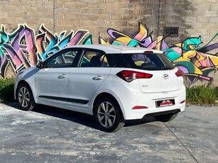 Used Hyundai i20 1.4 Fluid Auto for sale in Western Cape