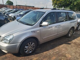 Kia Sedona 2.9 Crdi 2007 now for stripping of all parts.