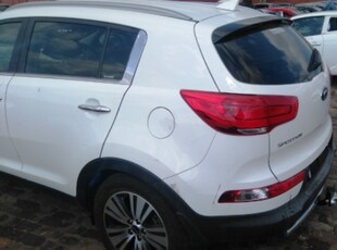 Kia Sportage 2.0 Crdi 4x4 now for stripping of parts [ D4HA engine ]