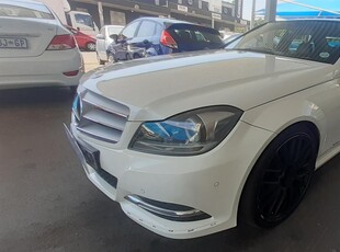 Mercedes Benz C200 Cdi Auto