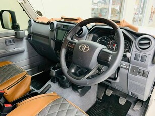 Used Toyota Land Cruiser 70 4.5 D S/C INKUNZI CAMPER for sale in Western Cape