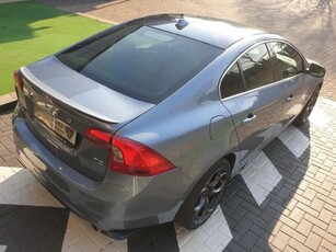Used Volvo S60 T3 Momentum for sale in Gauteng
