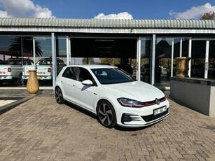 Volkswagen Golf GTI 2017, Automatic, 2 litres - Cape Town