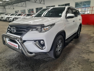2019 Toyota Fortuner 2.8 GD-6 Raised Body AT LOW KMS!!
