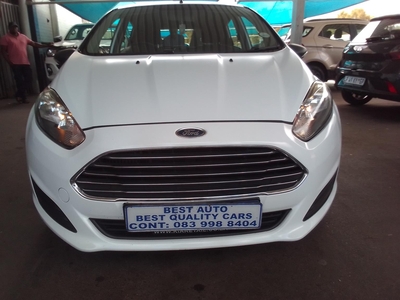 2016 Ford Fiesta 1.0 Engine Capacity Eco-Boost with Automatic Transmission