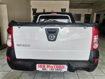 2019 Nissan NP200 1.6i Manual 83000km Mechanically perfect with Clothes Seat