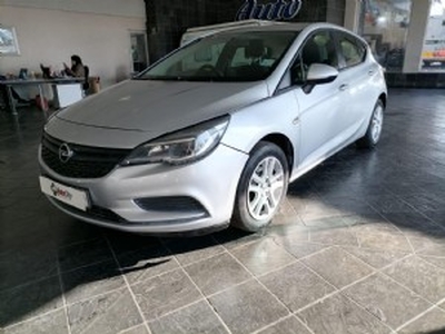 2018 Opel Astra 1.0T Essentia 5 Door