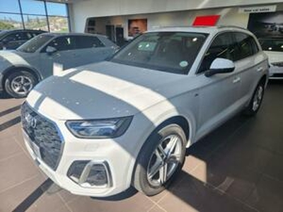 Audi Q5 2021, Automatic, 2 litres - Johannesburg