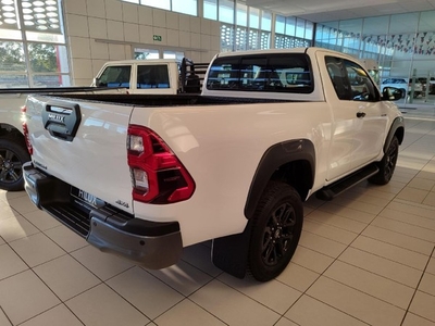 New Toyota Hilux 2.8 GD