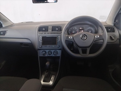 New Volkswagen Polo Vivo 1.6 Comfortline Auto 5