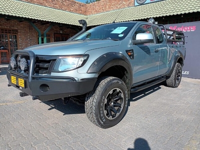 Used Ford Ranger 3.2 TDCi XLS 4x4 Auto SuperCab for sale in North West Province
