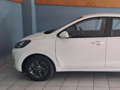 Used Hyundai Grand i10 1.0 Fluid for sale in Western Cape