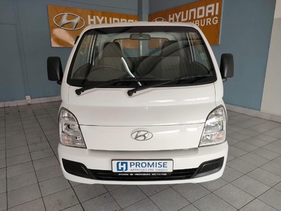 Used Hyundai H100 Bakkie 2.6D Dropside for sale in Western Cape