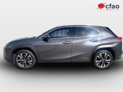 Used Lexus UX 250h SE for sale in Western Cape