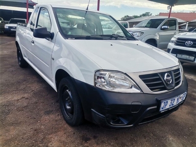 Used Nissan NP200 1.6 Manual 5 Speed Baseball for sale in Gauteng