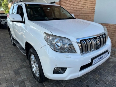 Used Toyota Prado 4.0 V6 VX Auto for sale in Gauteng
