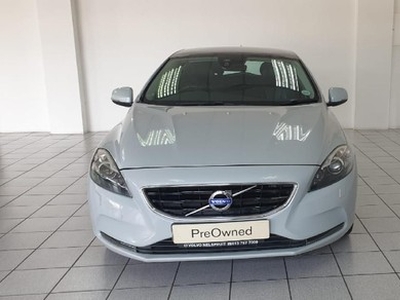 Used Volvo V40 T3 Momentum for sale in Mpumalanga