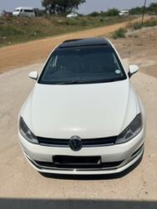 Volkswagen Golf 2013, Automatic, 2 litres - Johannesburg