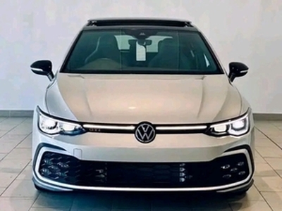 Volkswagen Golf 2021, Automatic, 2 litres - Cape Town