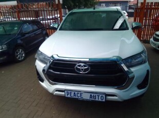 2023 Toyota Hilux 2.4GD-6 Double Cab 4x4 Raider X Manual For Sale in Gauteng, Johannesburg