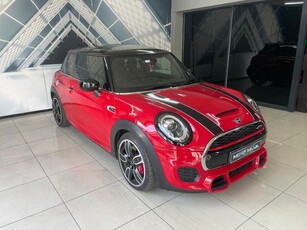 Used MINI Hatch Cooper S JCW Auto for sale in Gauteng