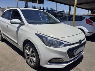 2015 Hyundai i20 1.2 Fluid For Sale in Gauteng, Johannesburg