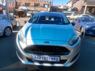 2016 Ford Fiesta 1.6i 5-door Ambiente For Sale in Gauteng, Johannesburg