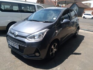 2018 Hyundai Grand i10 1.0 Fluid hatch manual For Sale in Gauteng, Johannesburg