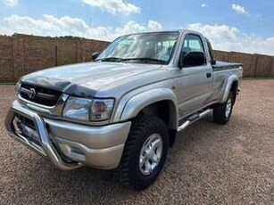 Toyota Hilux 2005, Manual, 2.7 litres - Nelspruit