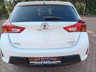 Used Toyota Auris 2015 TOYOTA AURIS 1.6 XS for sale in Western Cape