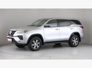 Used Toyota Fortuner 2.4 GD