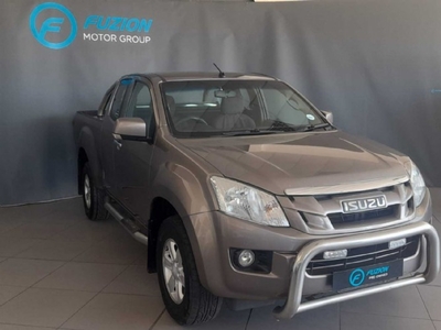 2014 Isuzu KB 250 D-TEQ LE Extended Cab For Sale in Western Cape
