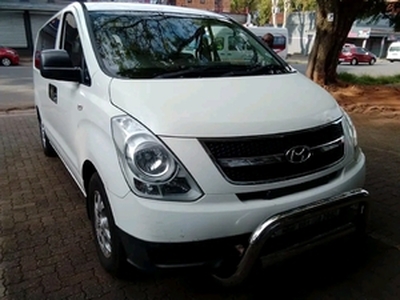 Hyundai H-1 2016, Manual, 2.5 litres - Cape Town