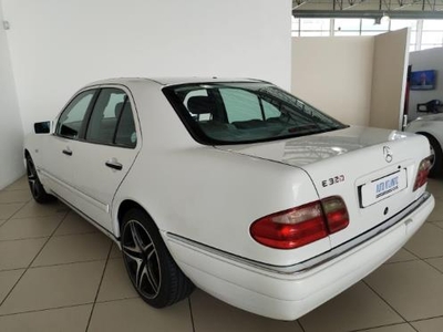 2000 Mercedes-Benz E-Class E320T Elegance Auto For Sale in Western Cape, Cape Town