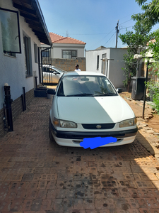 2000 Toyota Corolla Sedan