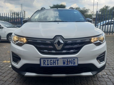 2023 Renault Triber 1.0 Dynamique AMT, White with 7500km available now!