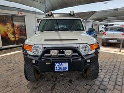 Toyota FJ Cruiser 2014, Automatic - Bloemfontein