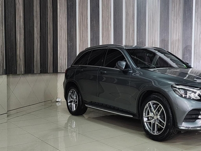 2016 Mercedes-Benz GLC 250 4Matic AMG Line For Sale