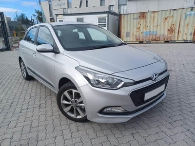 Used Hyundai i20 1.4 Fluid Auto for sale in Gauteng