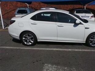 2013 MG6 saloon 1. 8T Comfort White