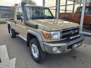 2017 Toyota Land Cruiser 79 4.0 V6 for sale