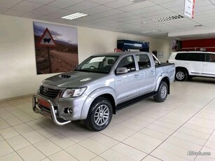 Toyota Hilux Ragend 45 dable cub 3. 0