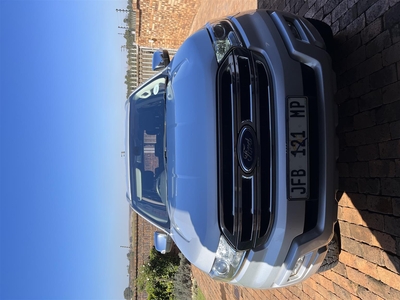 Ford Everest 3.2 XLT Auto