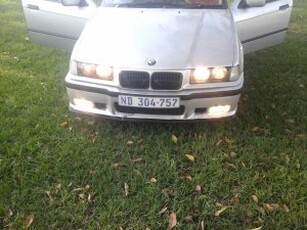 BMW 3 1998, Manual, 1.8 litres - Durban