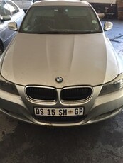 BMW 3 2011, Manual, 2 litres - Johannesburg