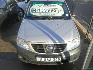 Nissan NP 300 2017, Manual, 1.6 litres - Cape Town