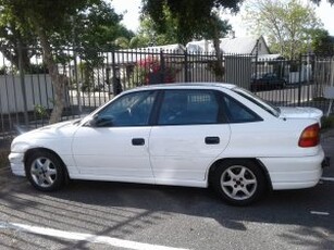 Opel Astra 1999, Manual, 2 litres - Cape Town
